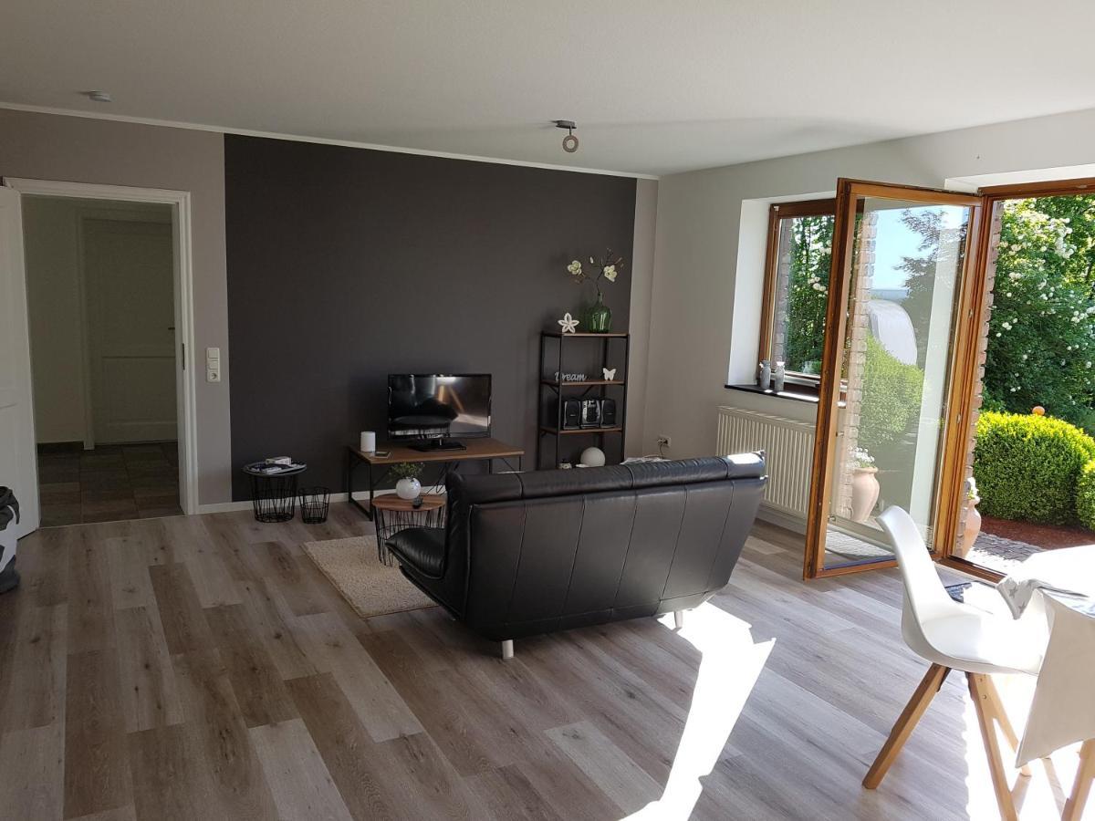 Garden & Hill Ferienwohnung Limburg Зимерат Екстериор снимка